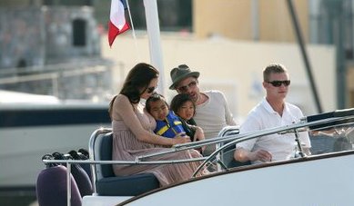 Brad and Angelina are no strangers to yachting.